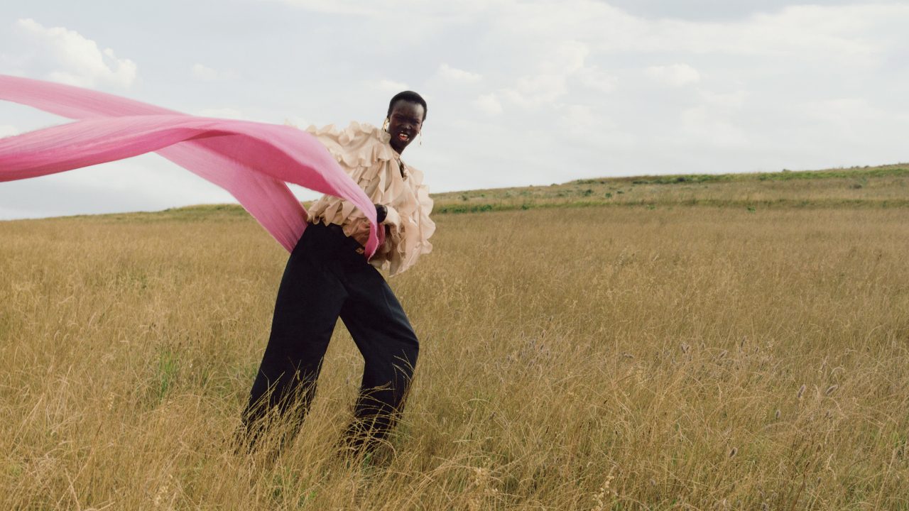 קיץ של ניגודים ב־& Other Stories. צילומים: מ״ל