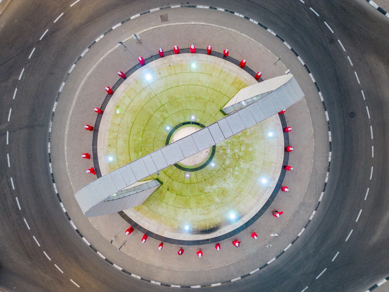 מחאה משמים. יורם אלעזרי