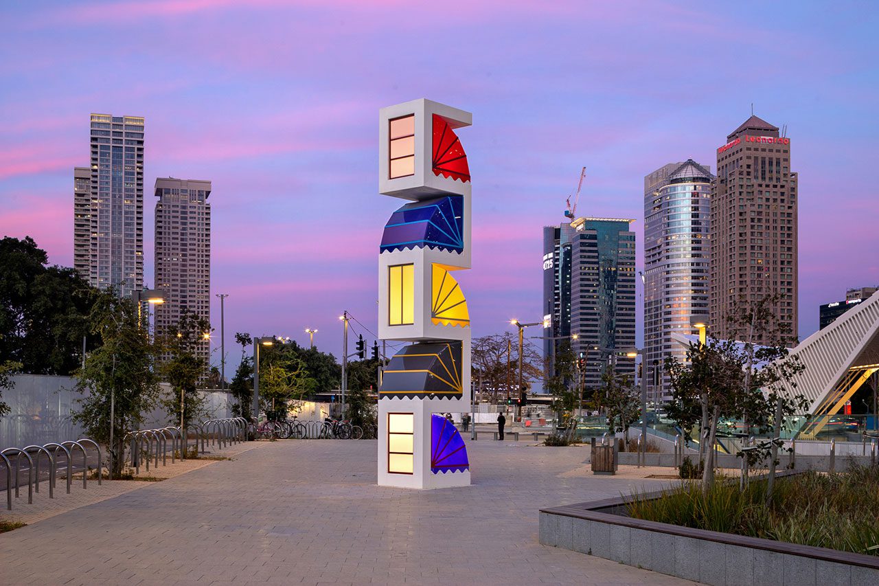 הילה טוני נבוק, מגדלור. צילומים: טל ניסים