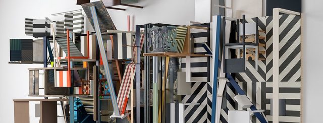 נחום טבת בגלריה חזי כהן. צילום: מ״ל