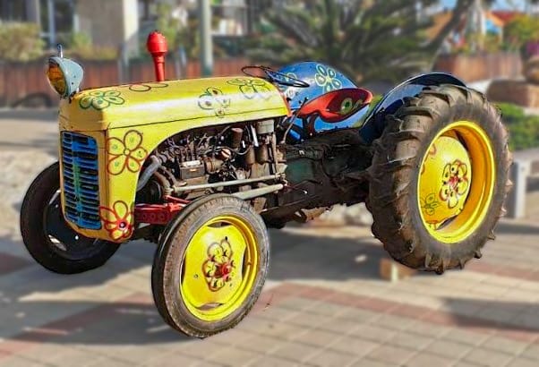 הטרקטור בארגז החול