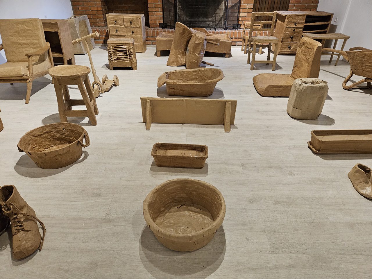 זיוה ילין בסטודיו משלך. צילומים: מ״ל