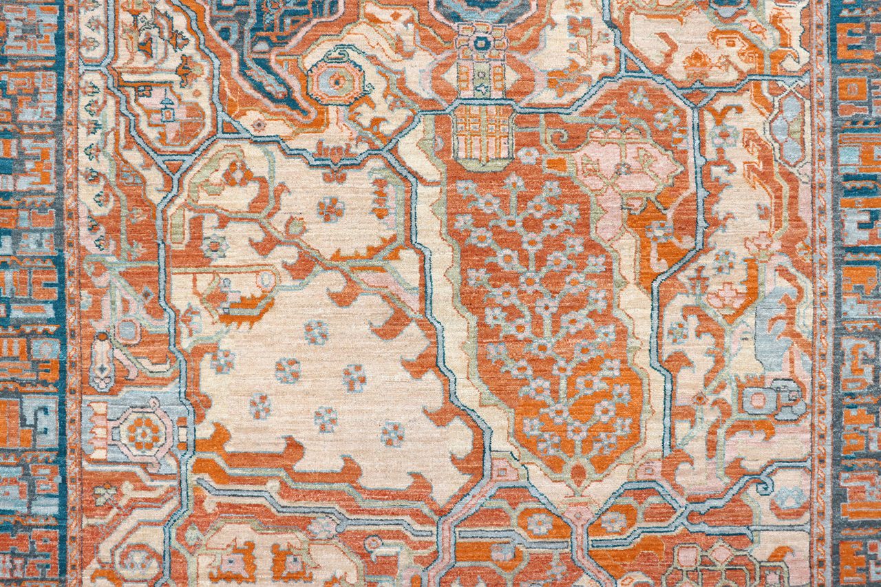 פרטים מהשטיחים. . צילומים: מ״ל