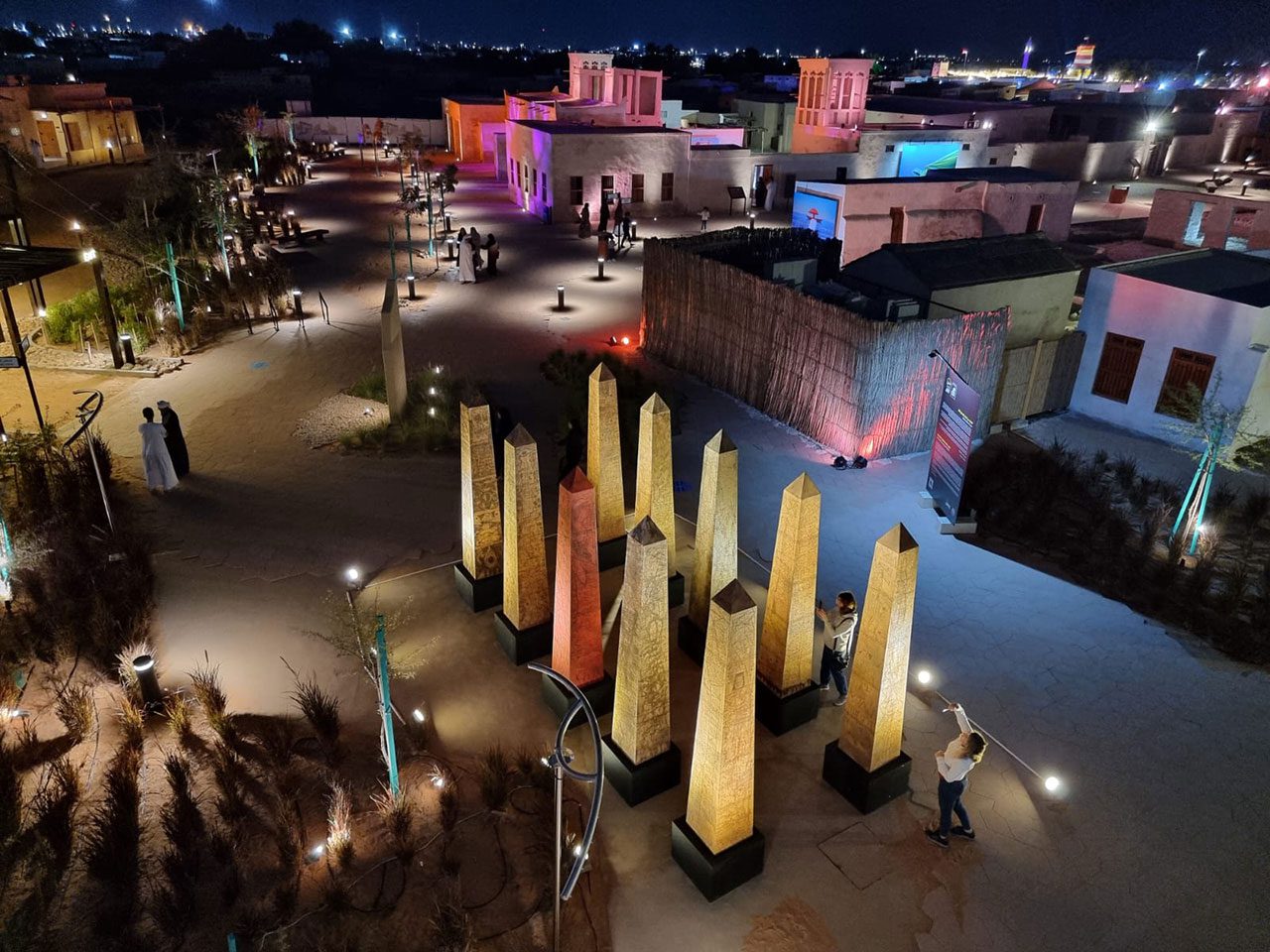 התערוכה באמירויות. צילומים: אבנר שר