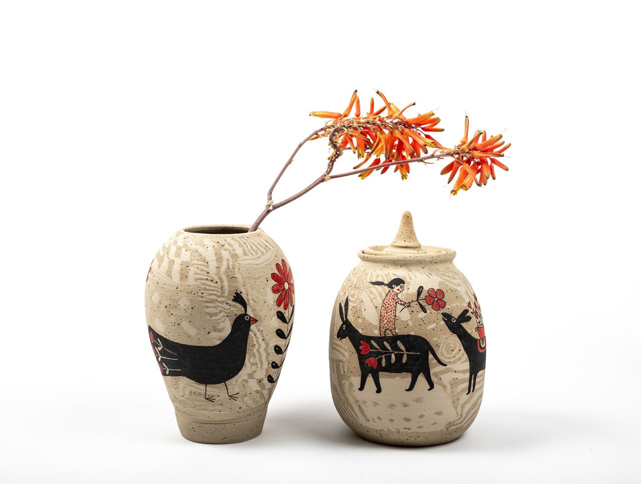 נצה בר וענת רותם. צילום: אילן עמיחי