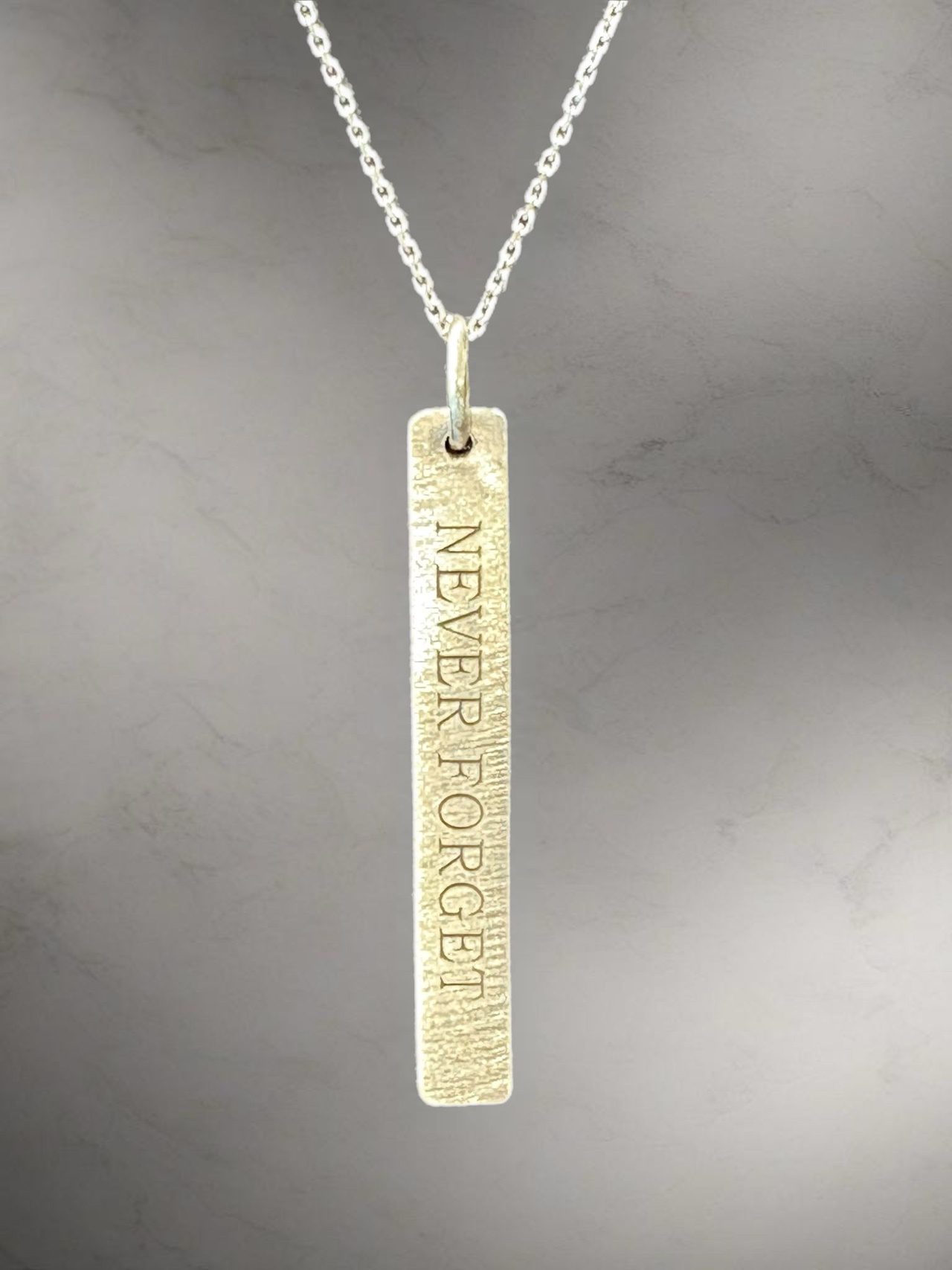 מכירת התרמה בתירוש. צילום: מ״ל