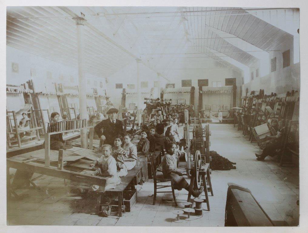 ארכיון התצלומים שבמרכז מידע לאמנות ותרבות יהודית על שם אן ואיזידור פאלק, מוזיאון ישראל