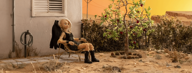 חני דומבה ותום קוריס, פלומות