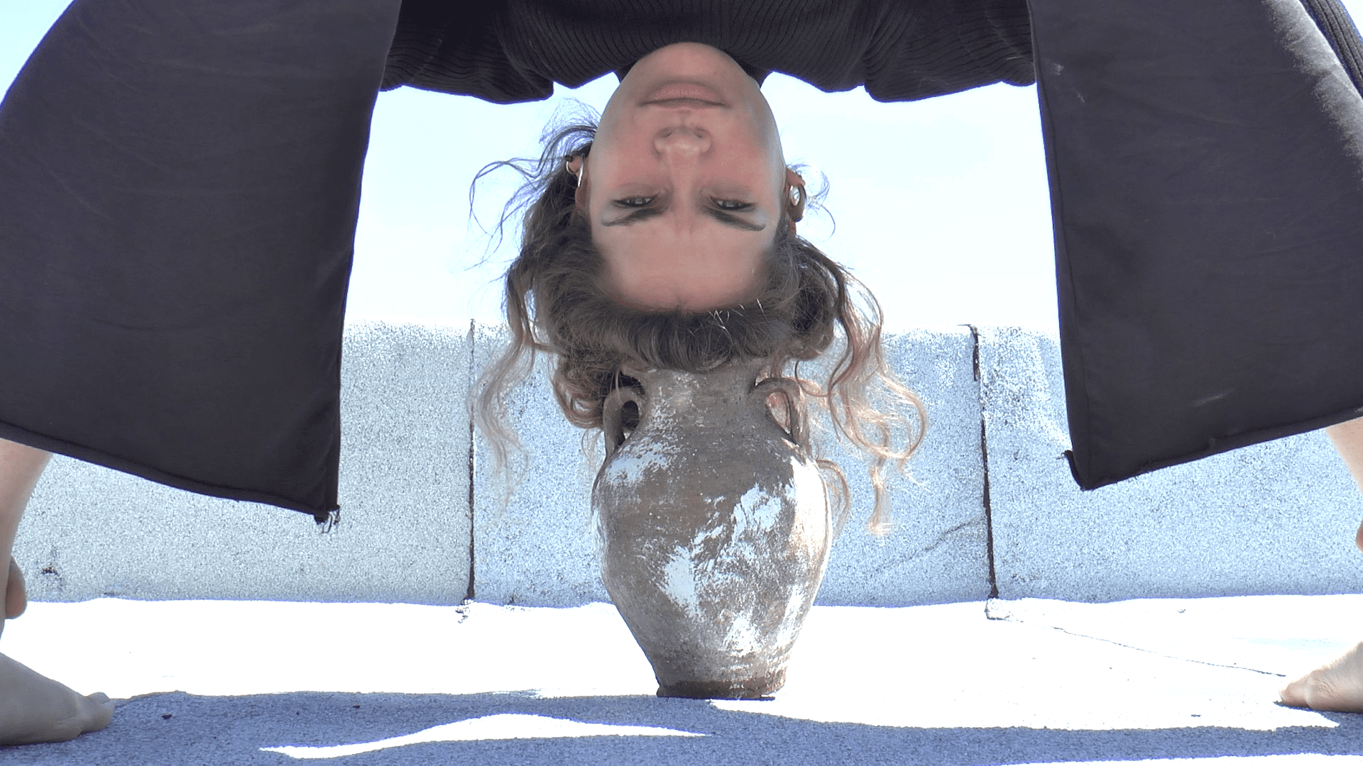 נגה שליט גליק, כד, וידאו פרפורמנס