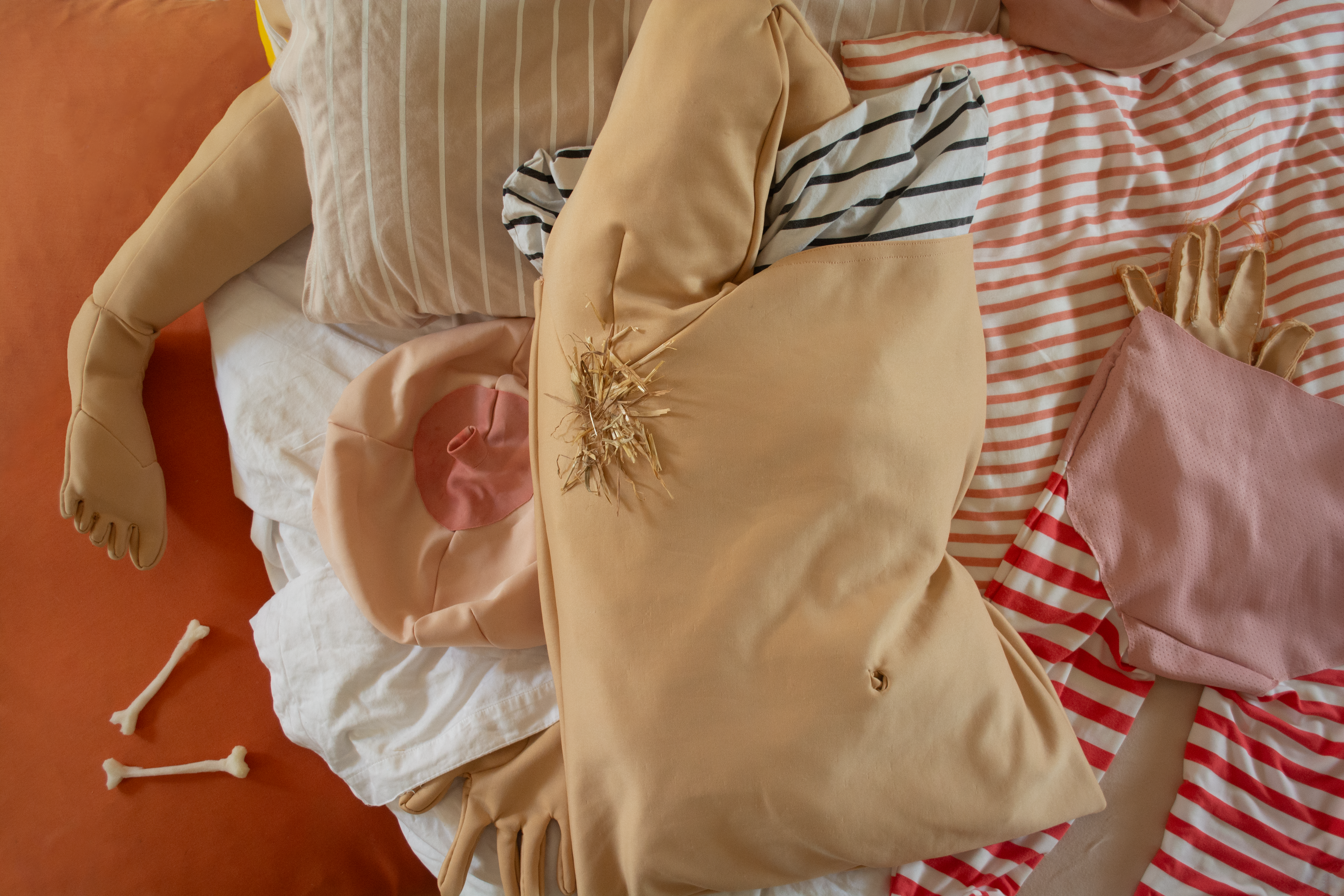 שרון ברויאר, מסיבת פיג׳מות. צילום: מ״ל