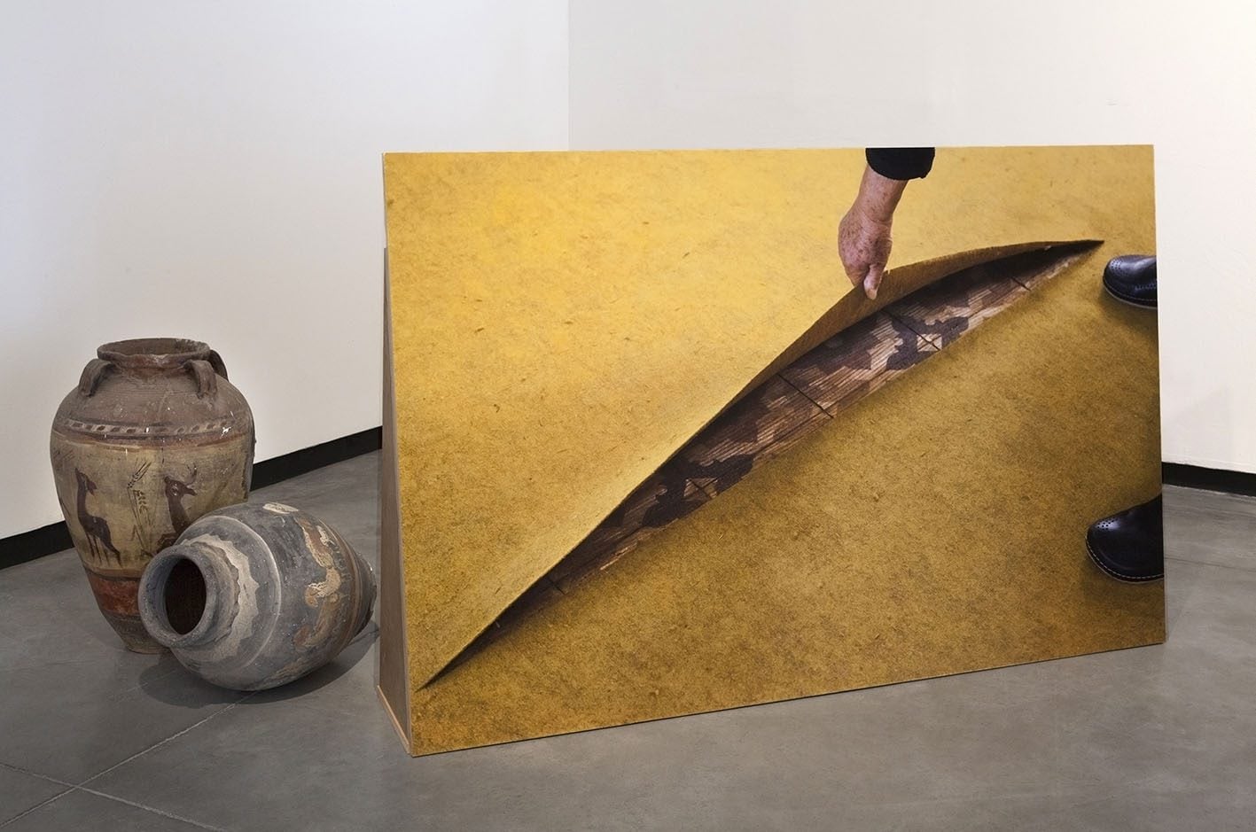 מיכל בראור, רכוש נטוש