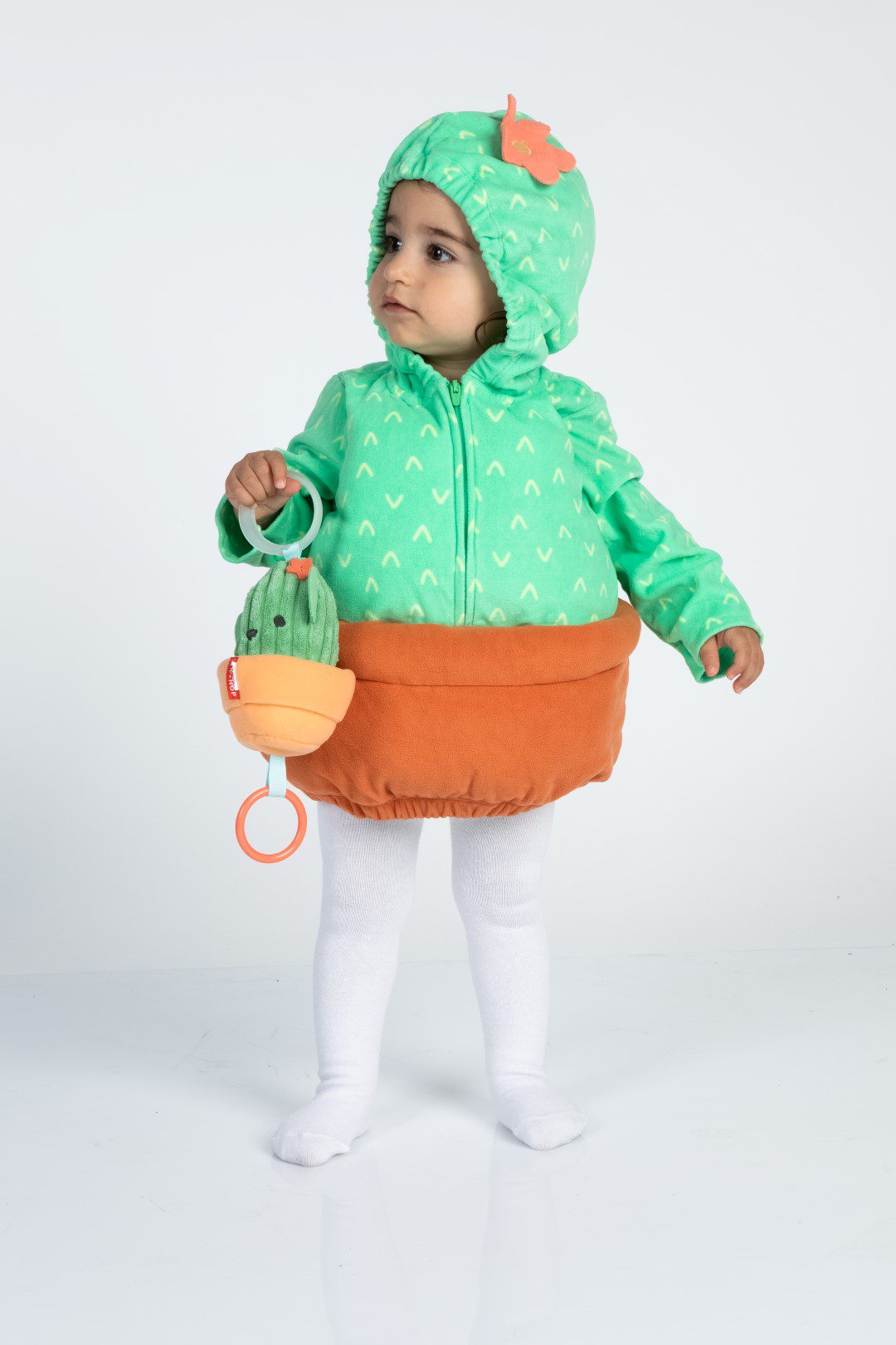 תחפושות קרטרס. צילומים מ״ל