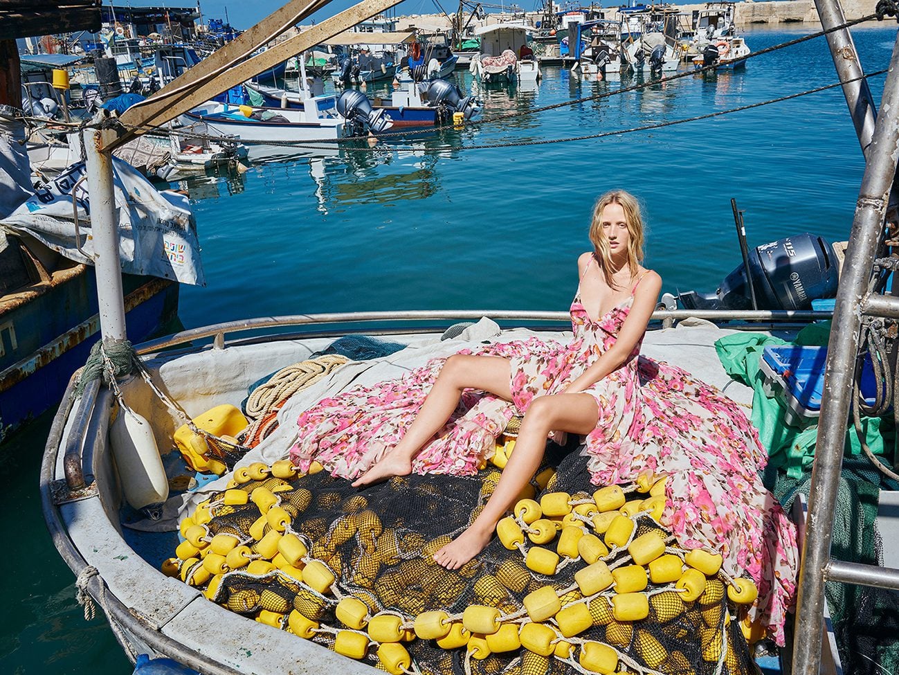 רום אוזן בתערוכה X:L בגלריה ADA, עזריאלי שרונה