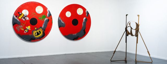 ״לתרגם חושך לשפת סימני האור״: מראה הצבה עם עבודות של רועי רוזן ואריה ברקוביץ. צילומים: אלה אורגד