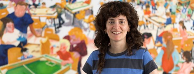 נעם אדרי בתערוכה ברמת יוחנן. צילום: אלעד שריג