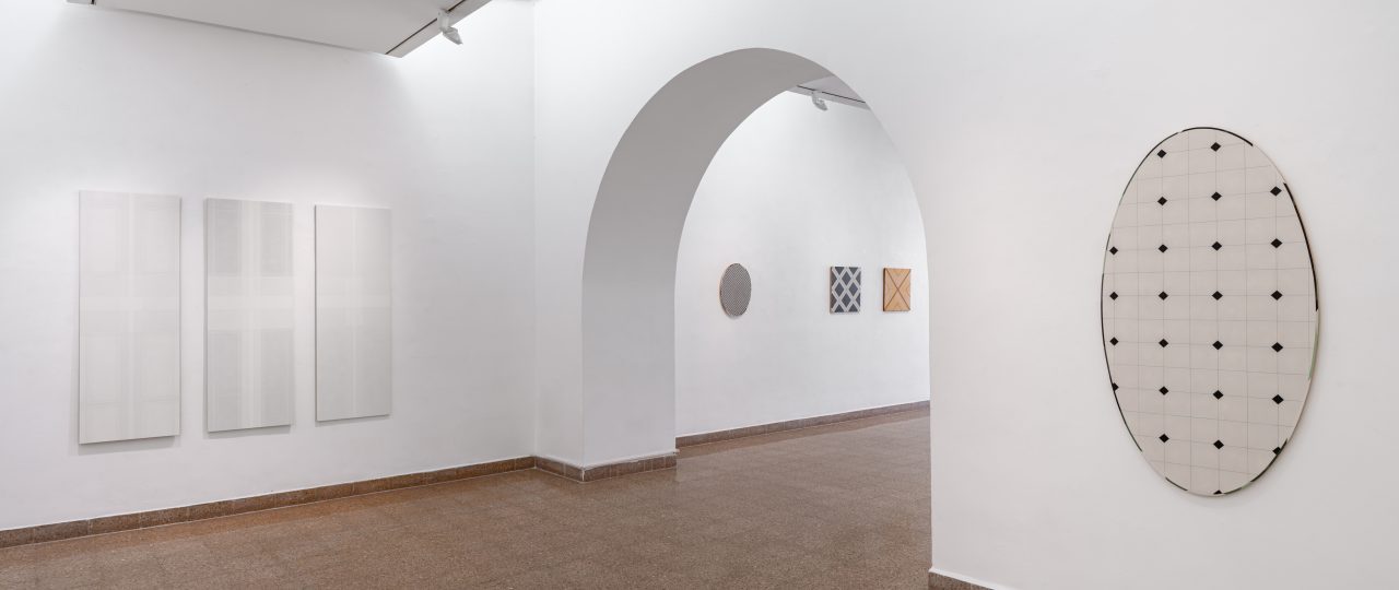 שוקי בורקובסקי בבית האמנים ירושלים. צילום: דניאל חנוך