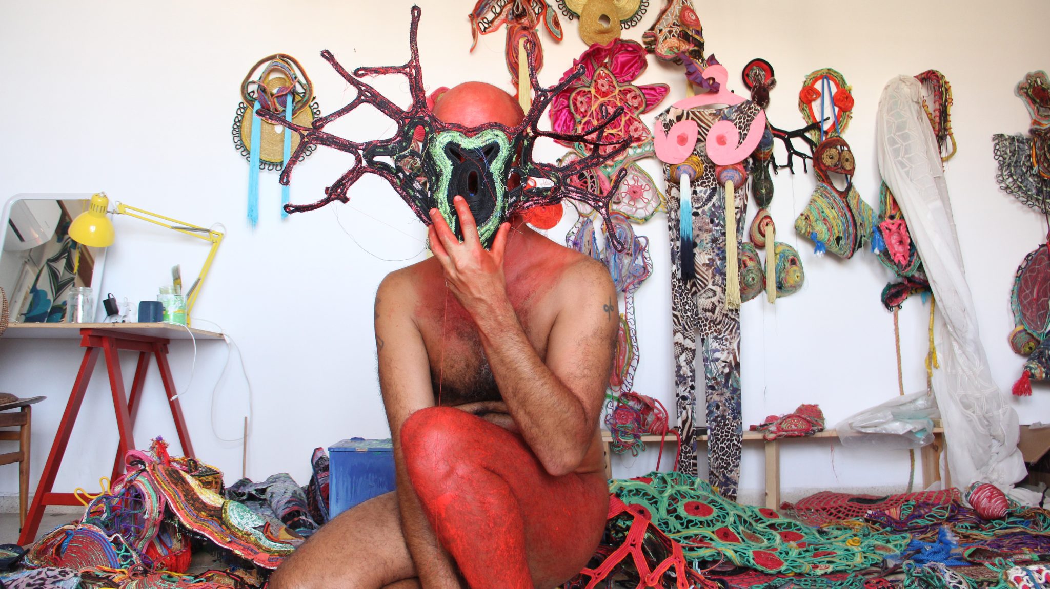 גילי אבישר, מתוך ״איש-לא״