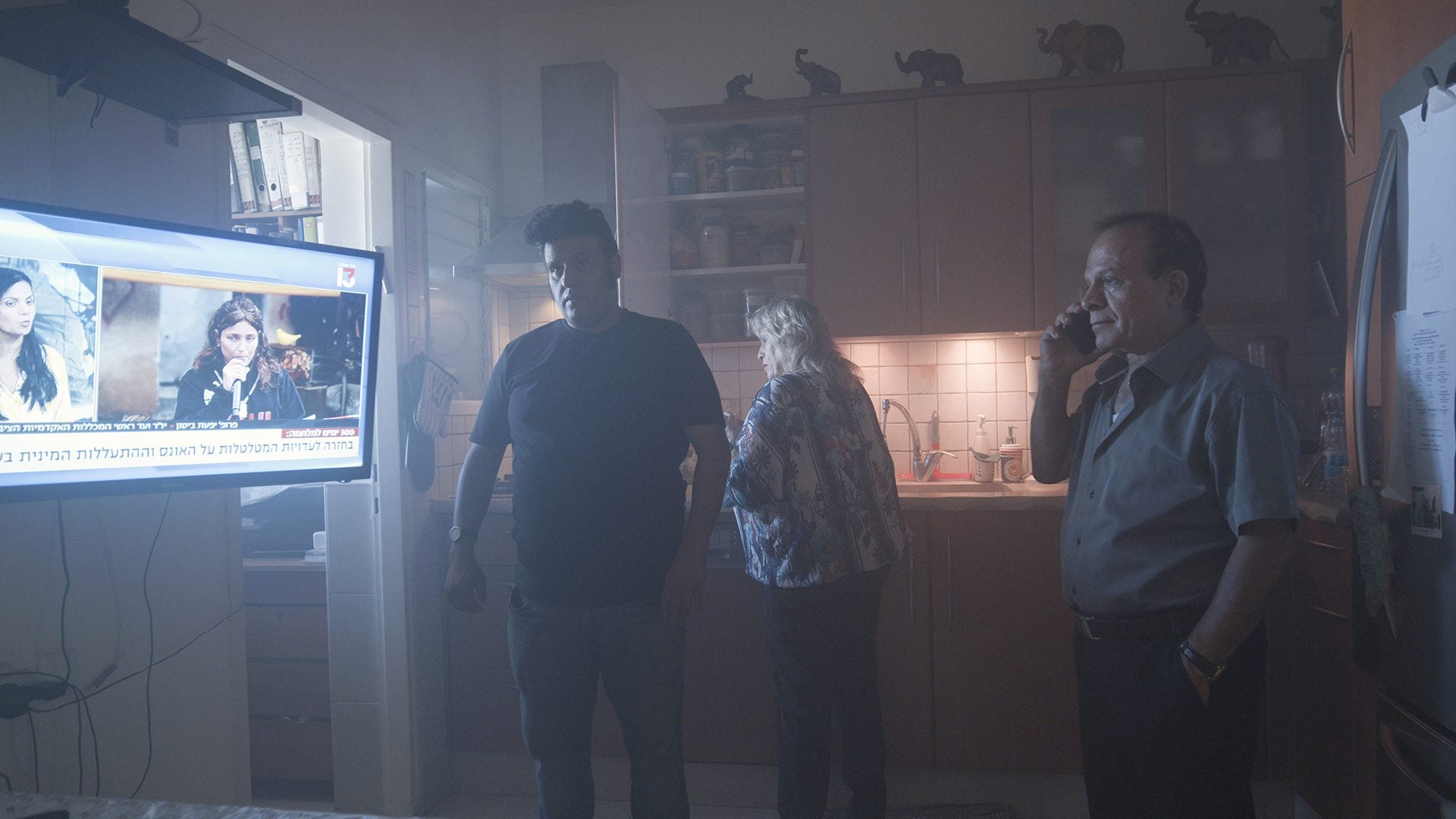 נעה שמחיוף שחף, הבריחה תתפוס אותך הלילה. צילום: יונתן עומר מזרחי