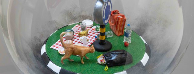 אדית פישר כץ, מתוך התערוכה ״אמנות הפיקניק״. צילום: ענבל כהן חמו