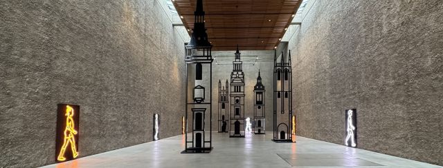 ג׳וליאן אופי, גלריה קוניג, ברלין. צילומים: יובל סער