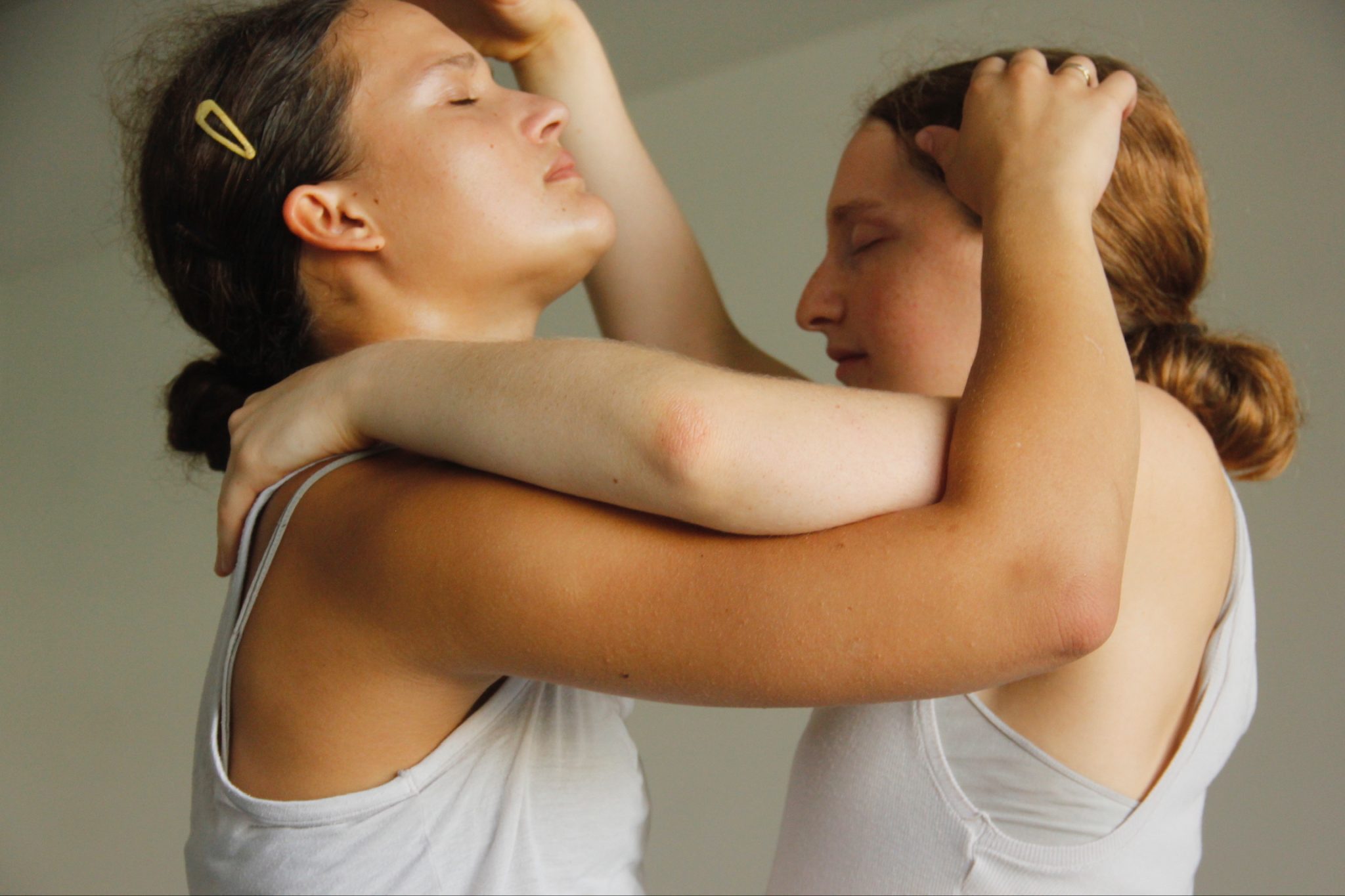 גלי דווידוביץ ואלה רובינגר. צילום: סופיה לוינה