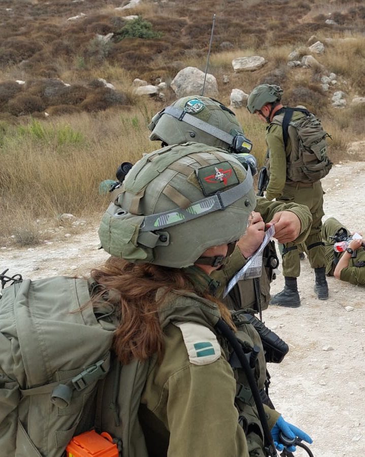 ד״ר ב