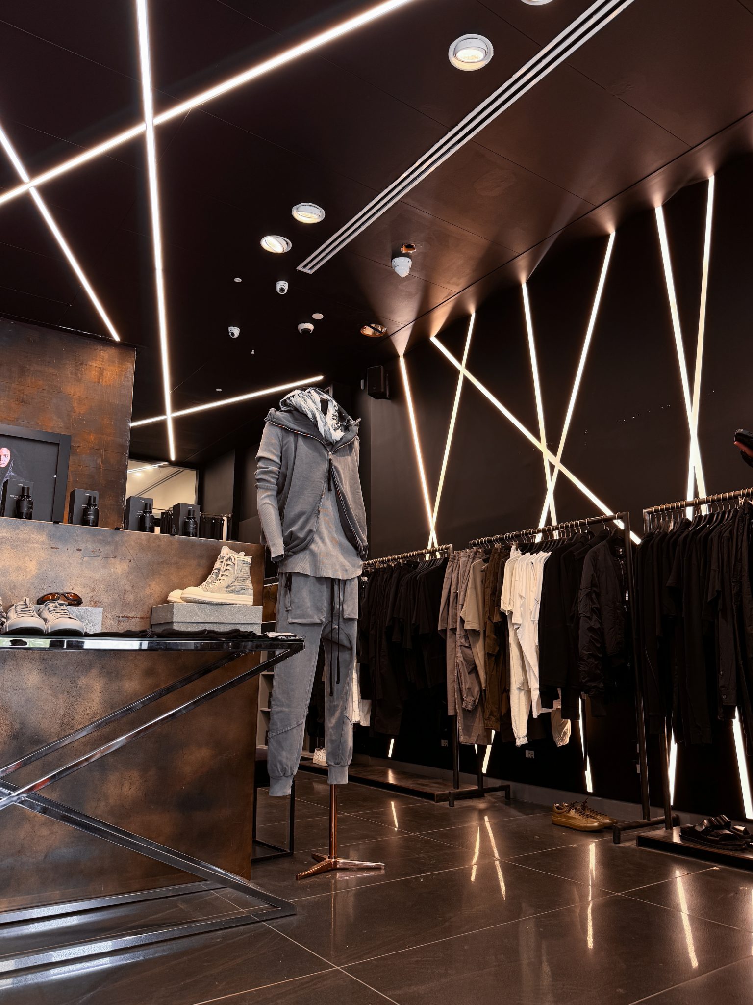 INN7 בשד׳ רוטשילד 1, תל אביב.צילומים: גל טוביהו