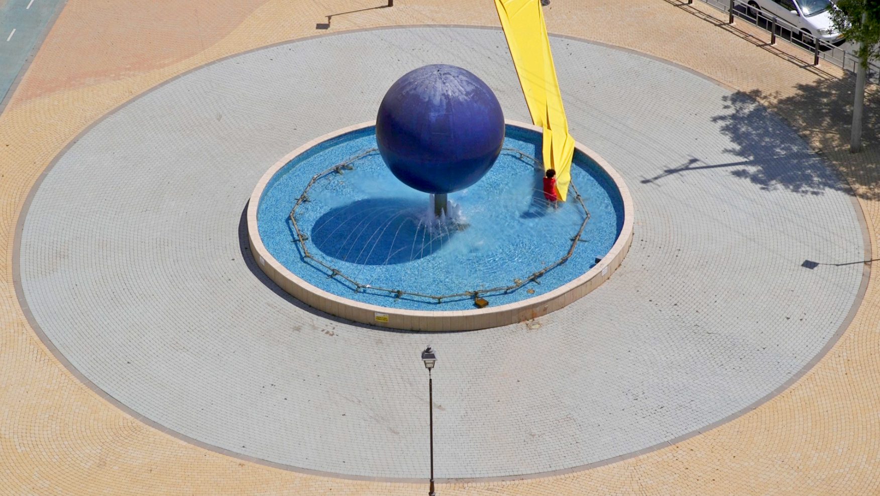 עם הרוח עם המים, 2015. צילום: איתי מרום
