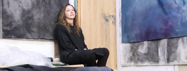 מיה בלוך בסטודיו. צילום: יותם ששון