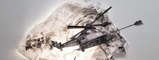 גיל גורן, הליקופטר מנוקב. צילום: אמיר פישביין