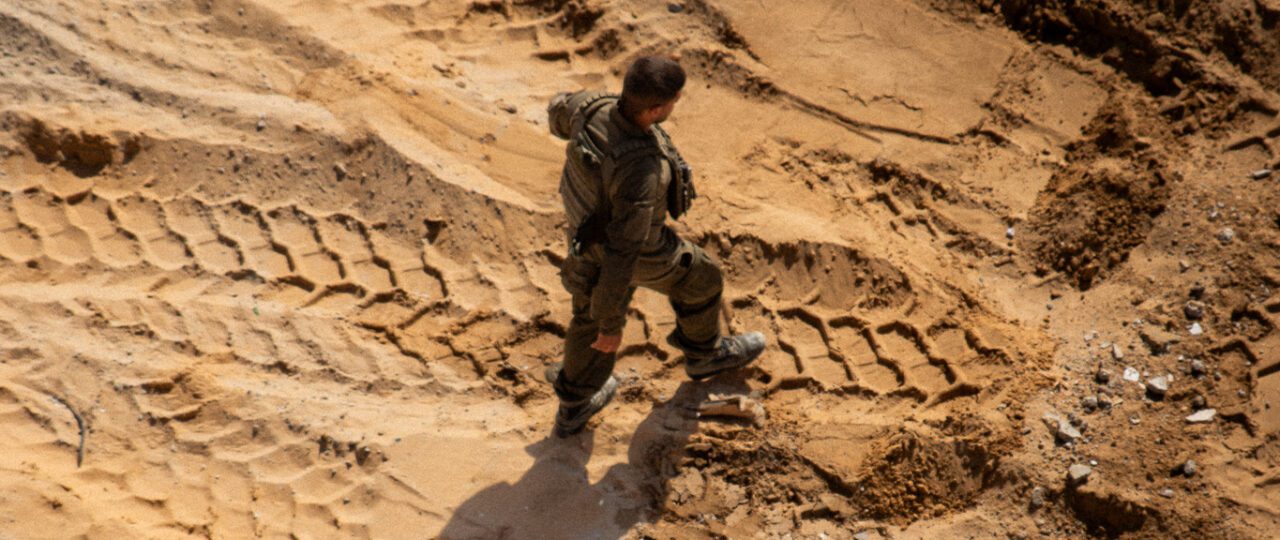 רועי כשר, חריצים באור