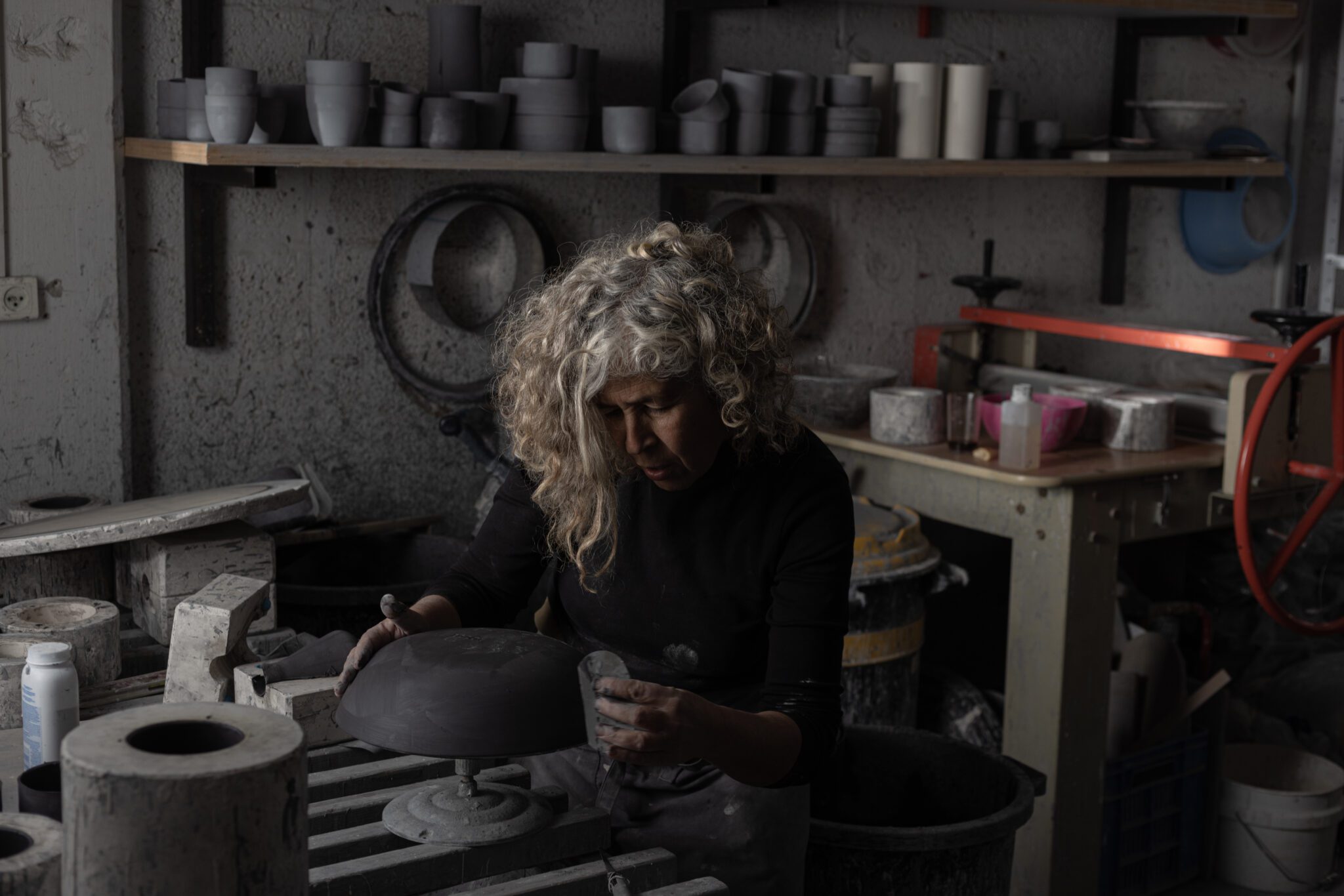 1220 Ceramics, ליאור שחר. צילום: דן פרץ