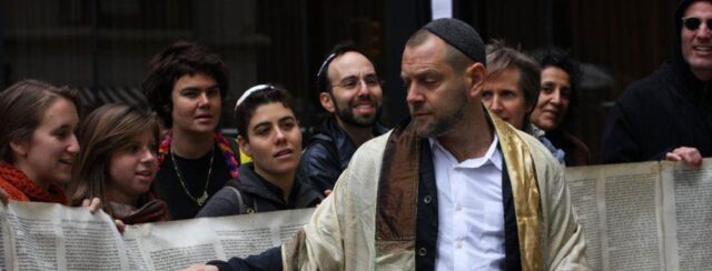 עמיחי לאו־לביא ב״מלכת השבת״, סרטו של סנדי דובובסקי