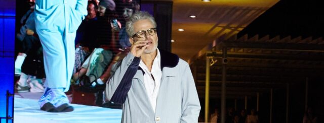 איל שני בתצוגת הגמר של בצלאל. צילום: גיא רשקובן