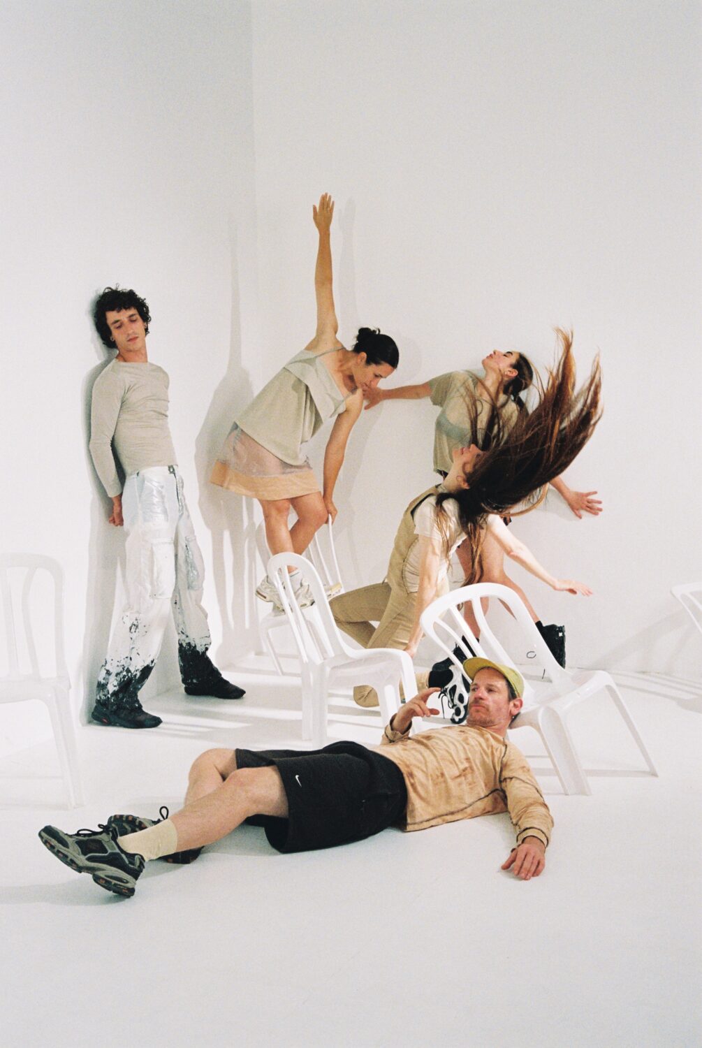 גוף ענק שקוף
