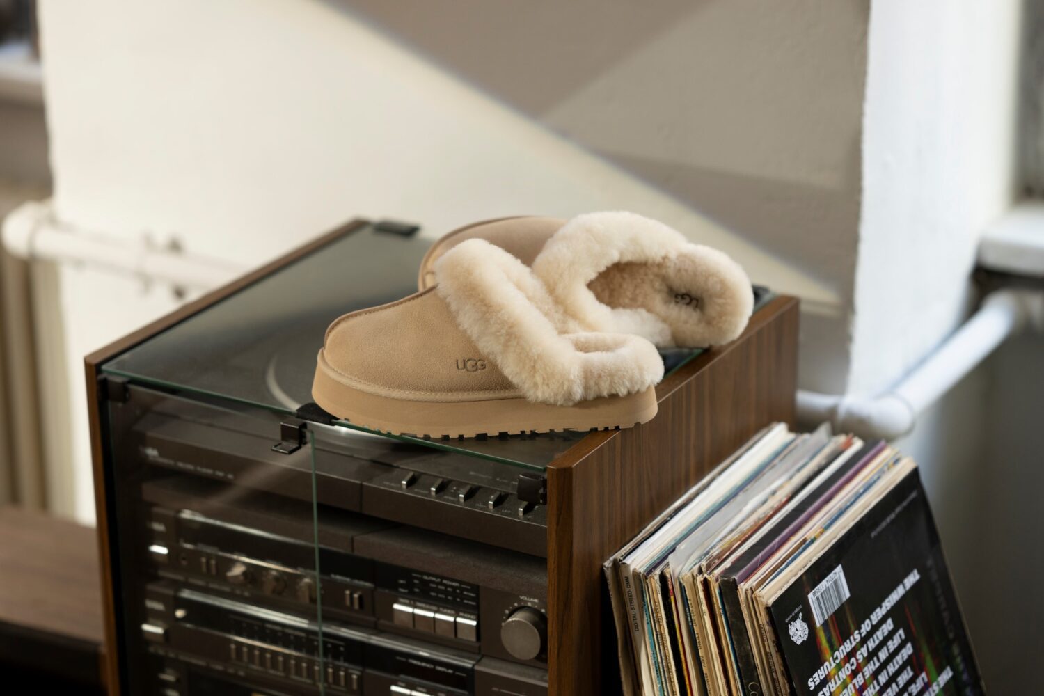 סגנונות חדשים במגפי UGG. צילומים: מ״ל