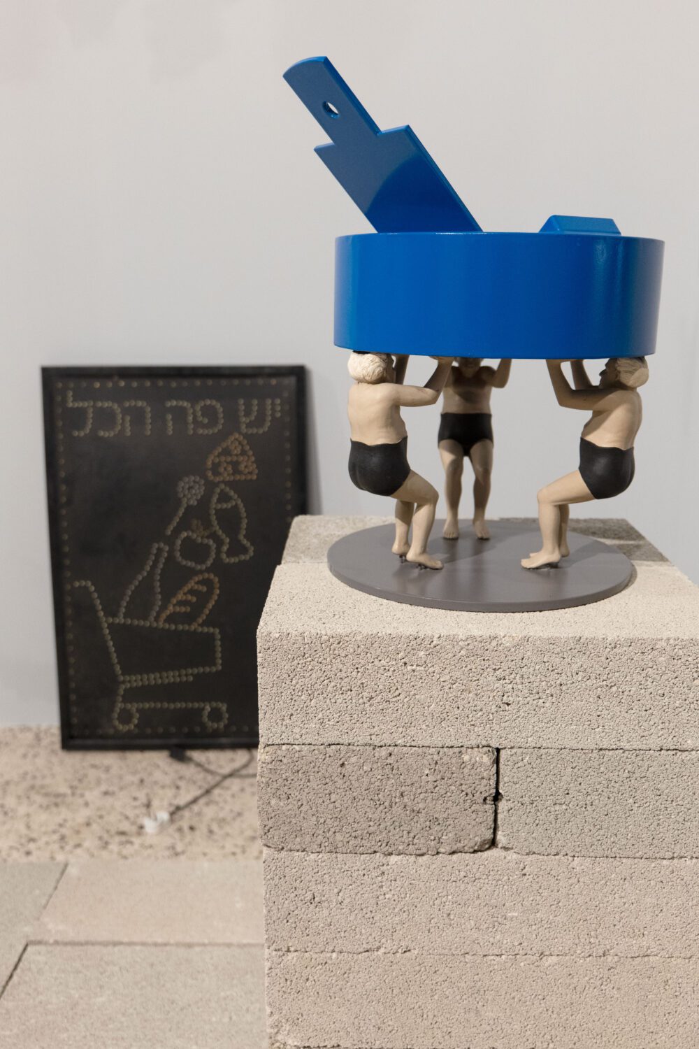 טל גפני בסדנאות האמנים ירושלים. צילומים: מ״ל