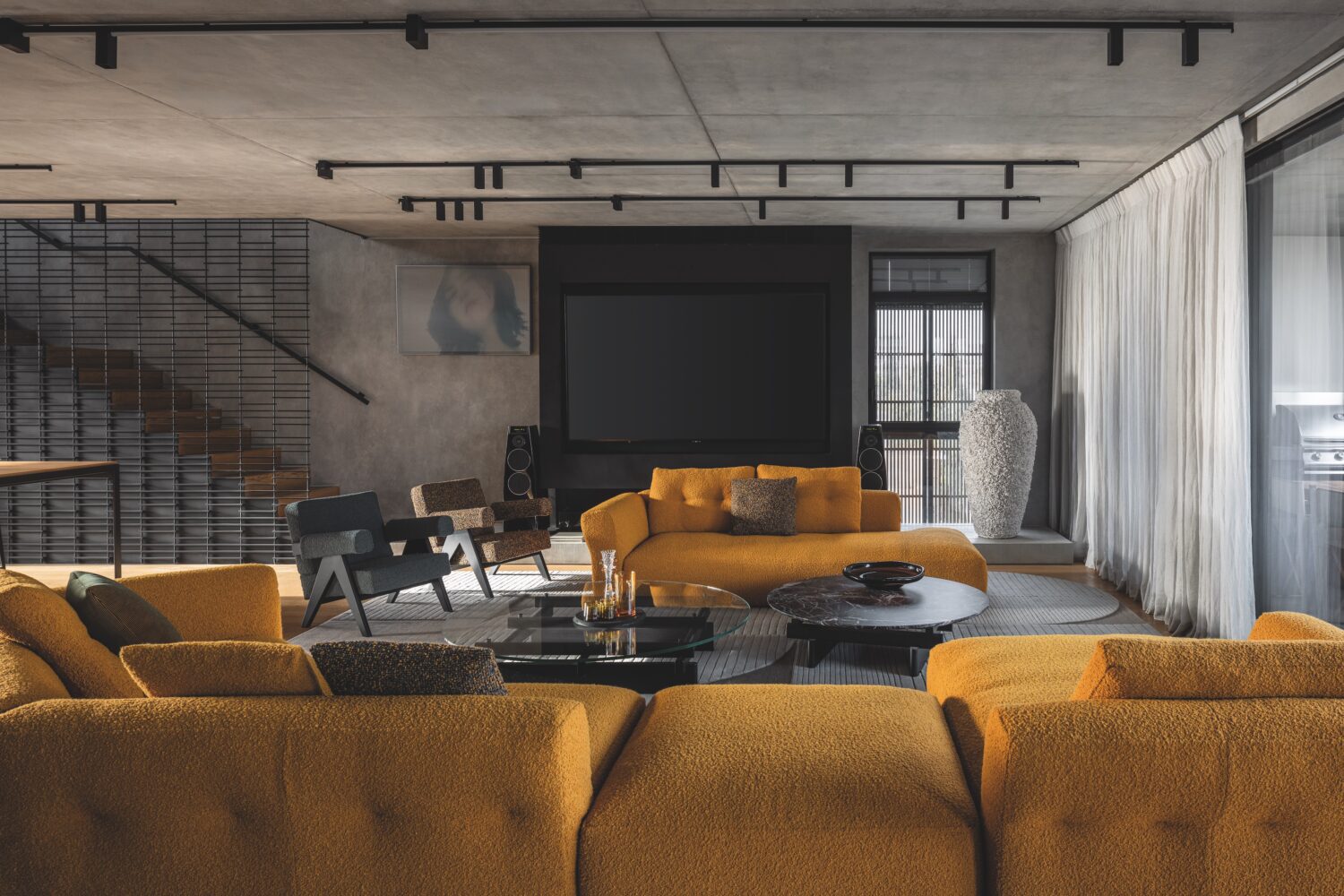 NOT SO MELLOW YELLOW